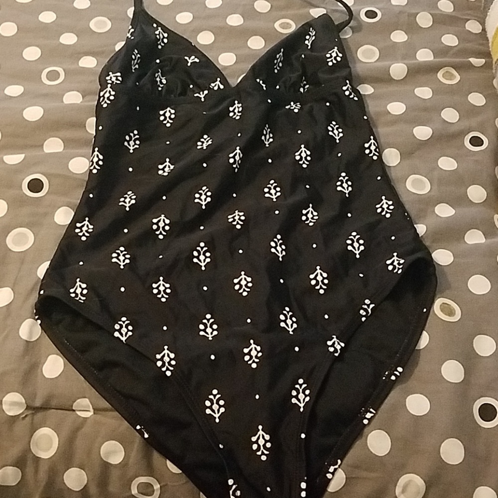 Bathing suit